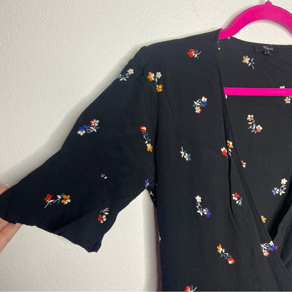 Rails Aimee Floral Ruffle Detail Wrap Black Dress Size S - Picture 5 of 9